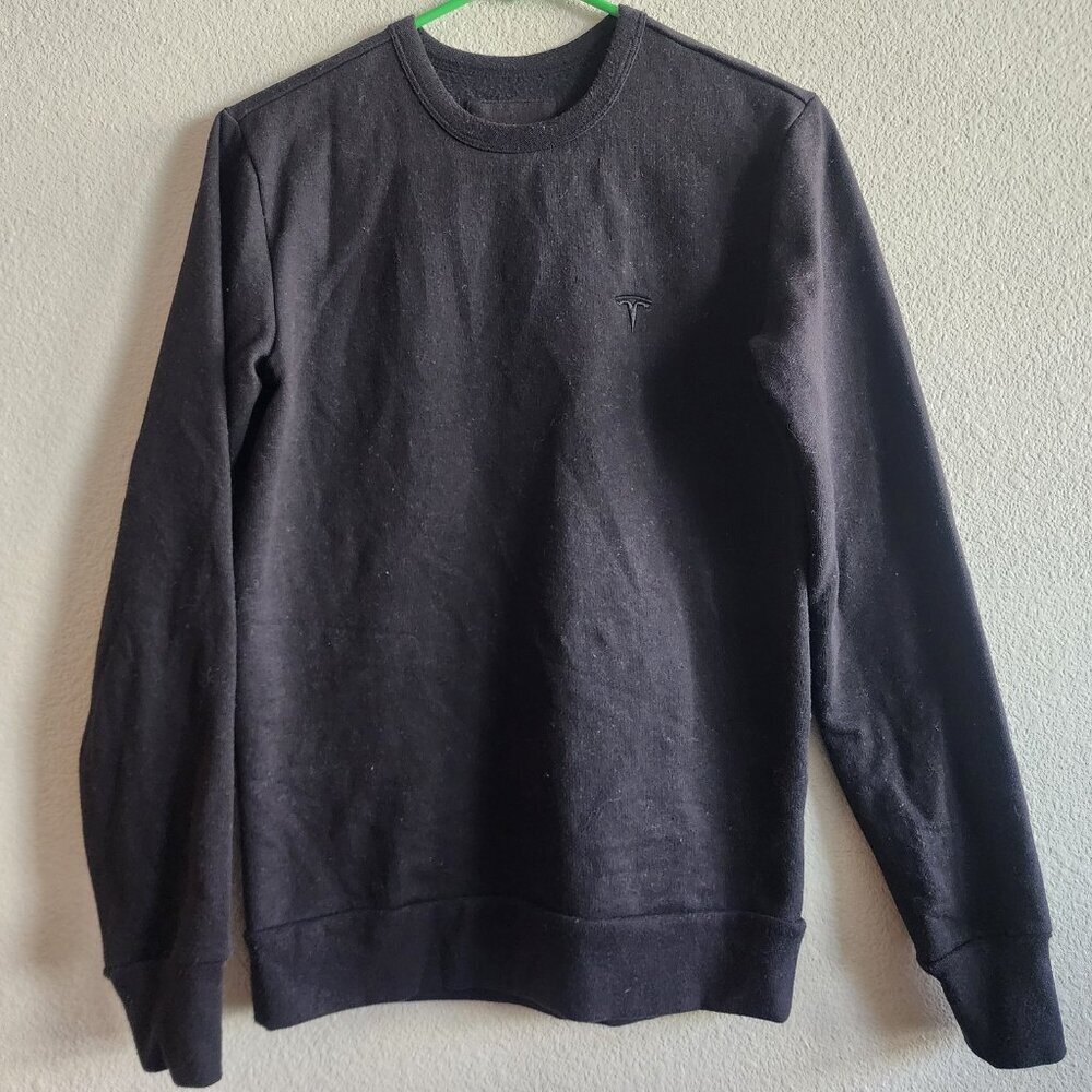 Tesla Sweater Mens Extra Small Black Crewneck Pullover Embroidered Logo Peru XS